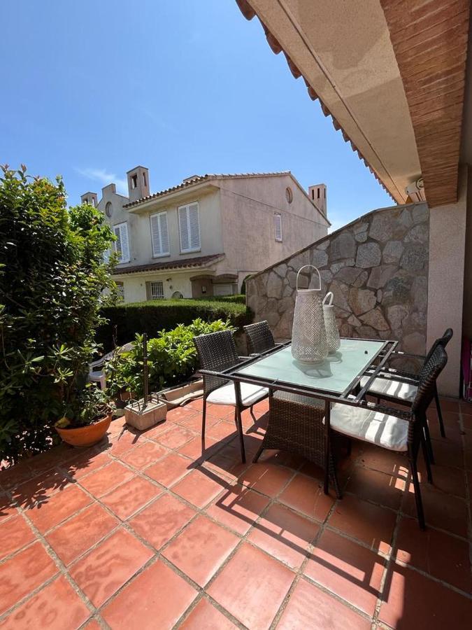 Cambrils Adosado Con Piscina 4 Habitaciones, 8 Huespedes Exterior photo